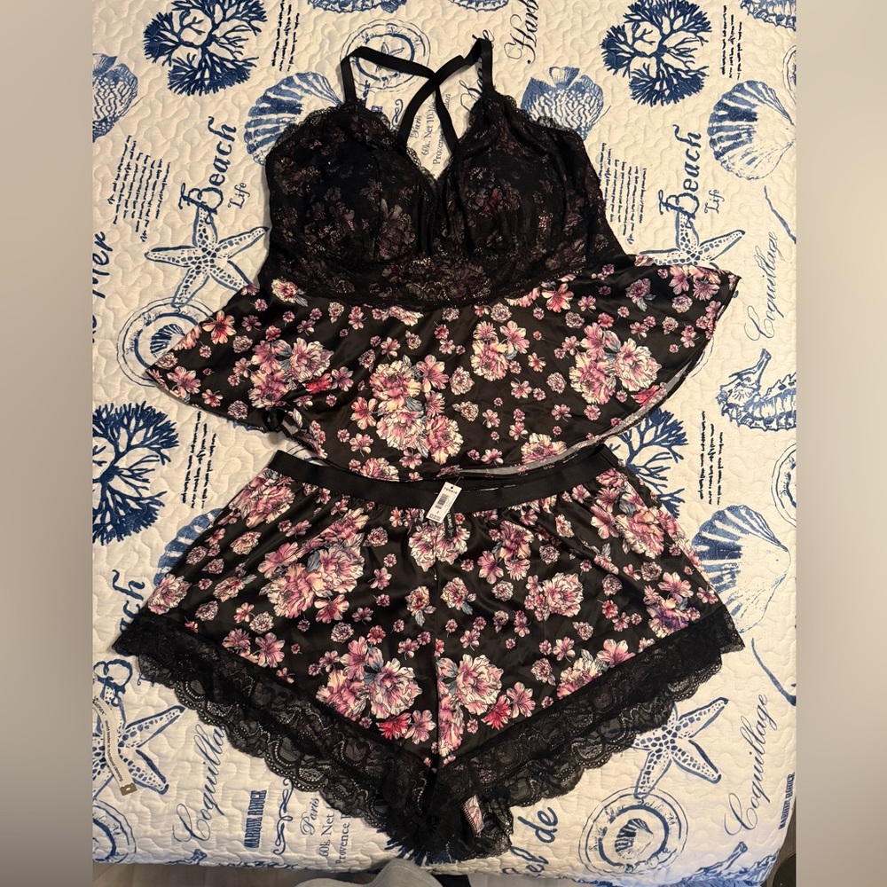 NWT Torrid Lingerie Bottoms with Lace